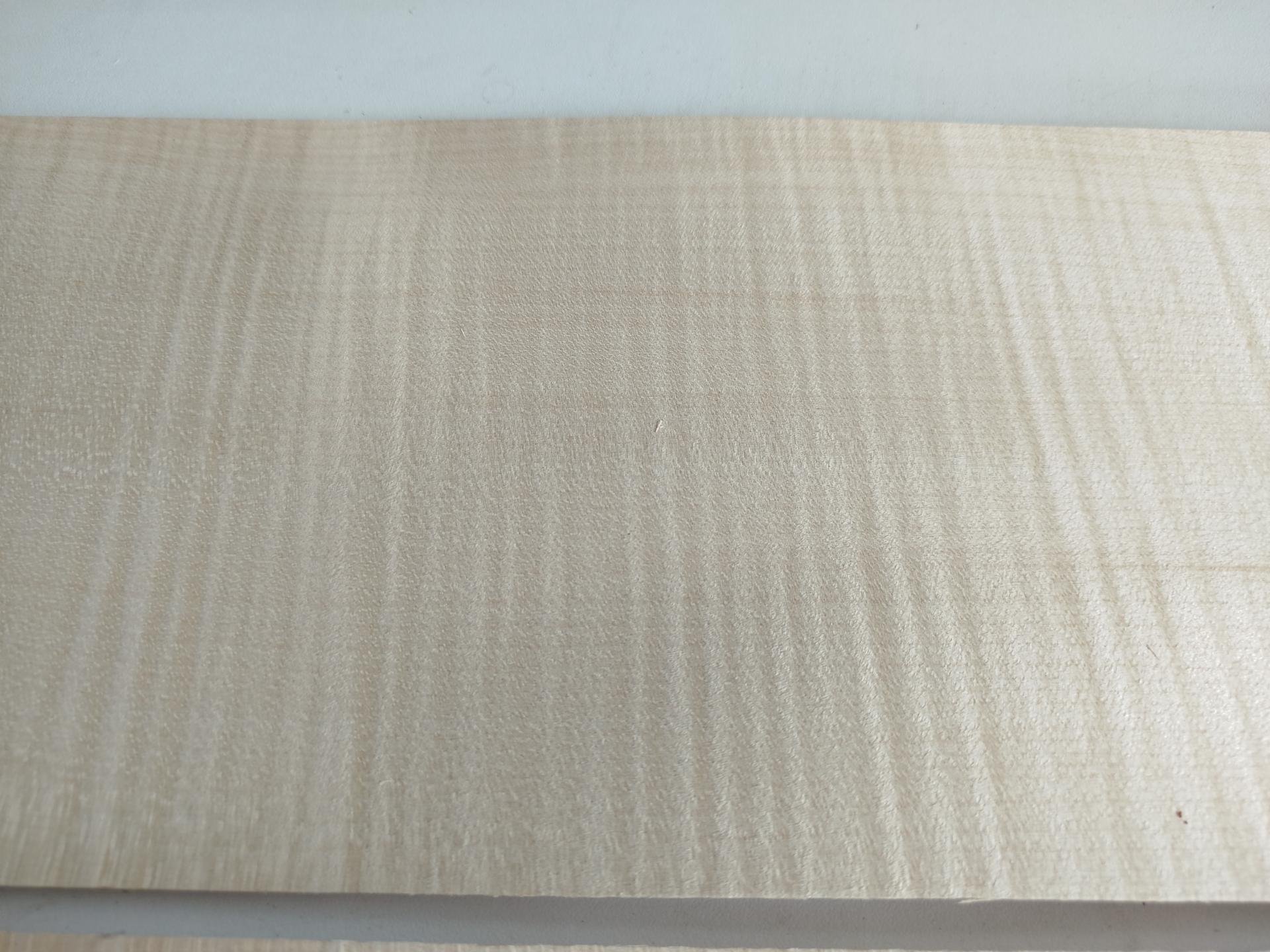 206 placage marqueterie erable onde 3