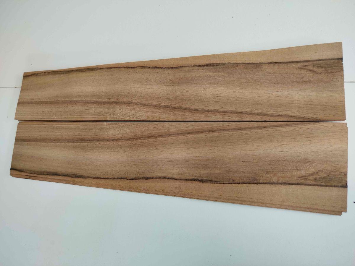 224 placage feuille de bois noyer 2