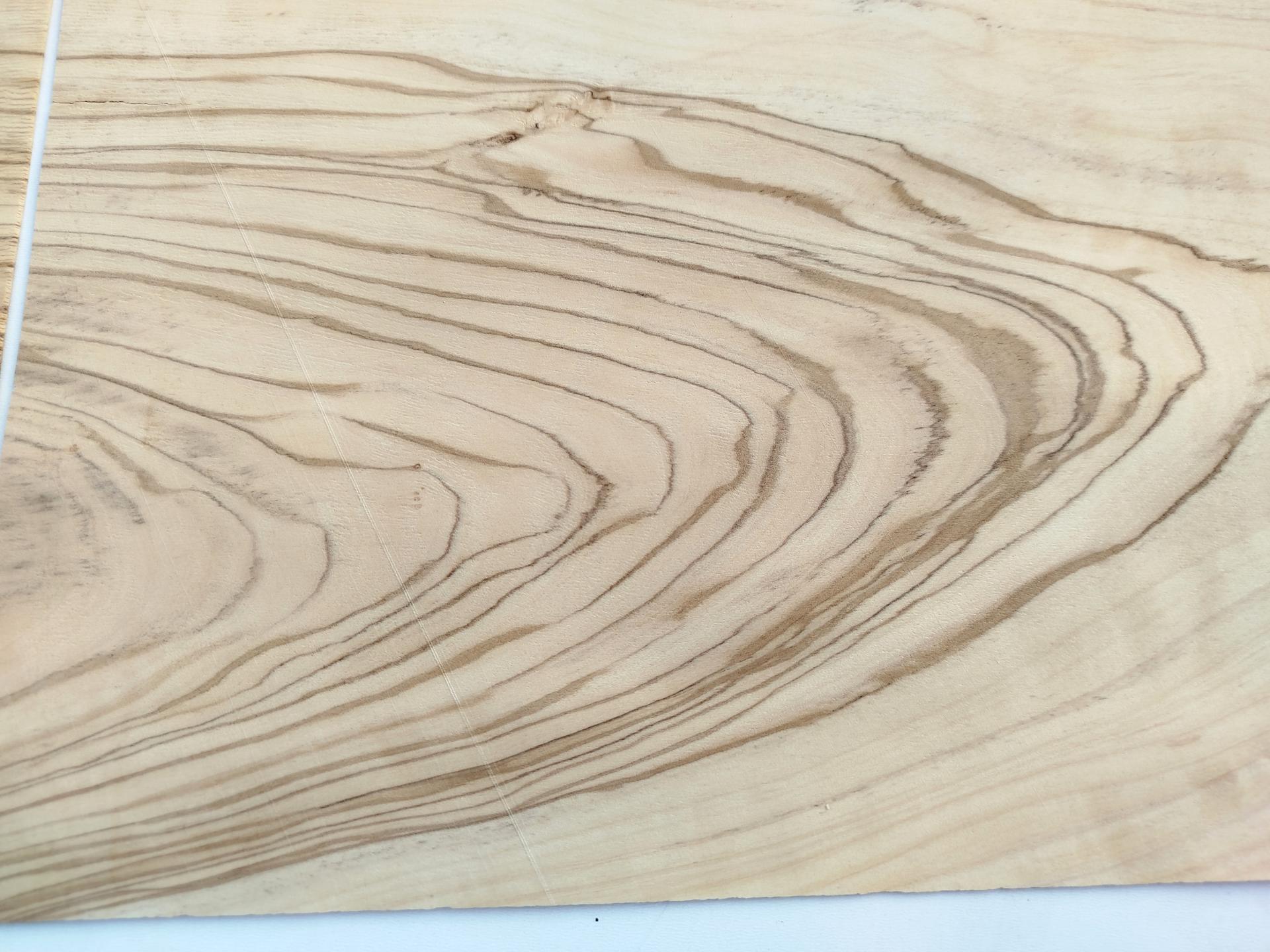 225 placage feuille de bois olivier marqueterie et ebenisterie 3 1