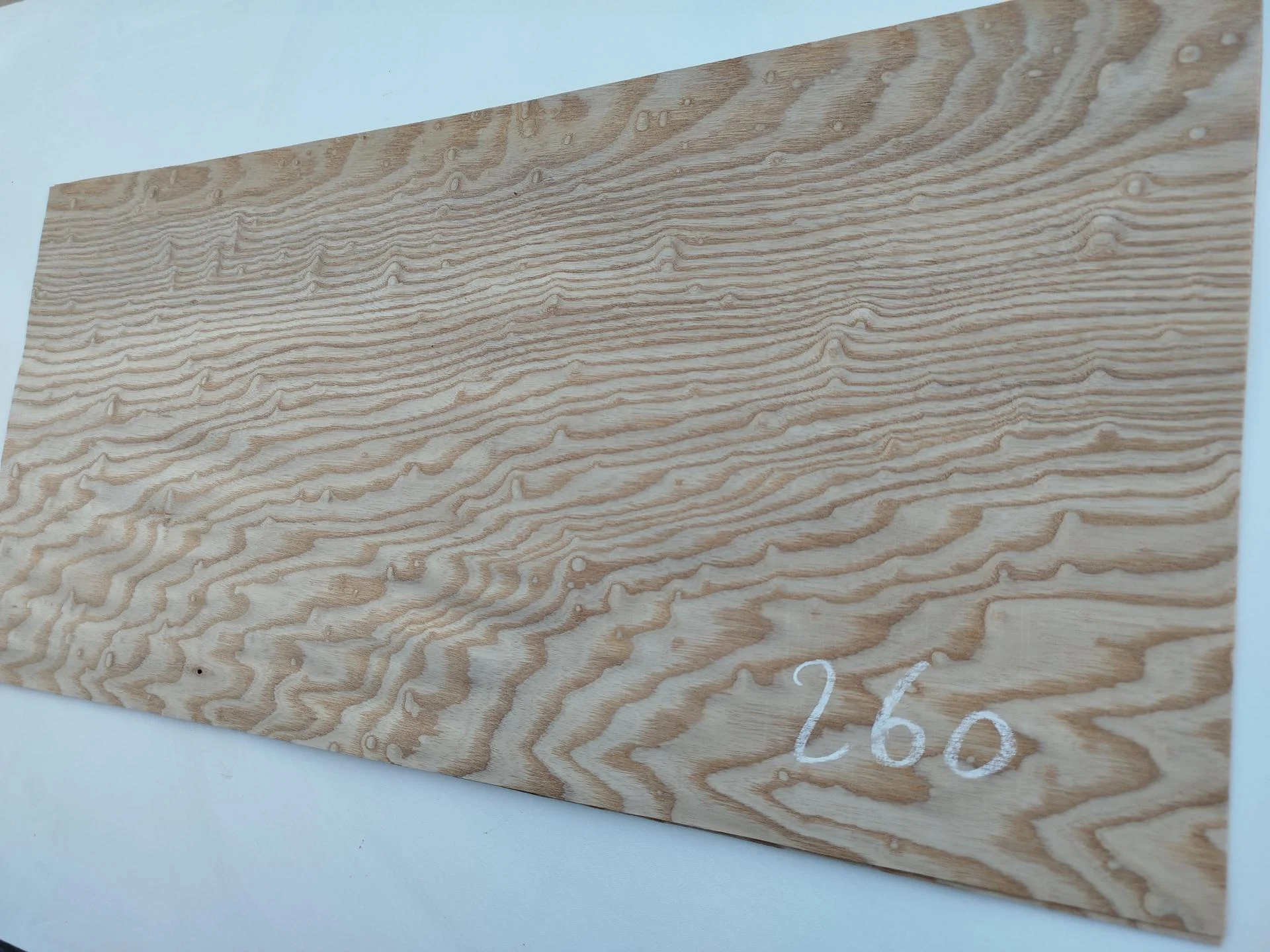 260 frene du japon tamo placage feuille de bois marqueterie 2
