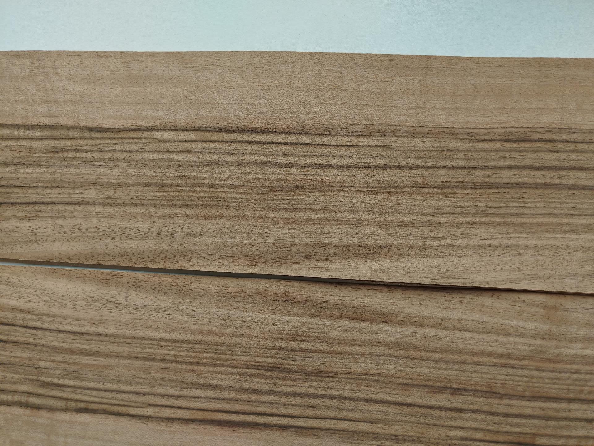 273 feuille de bois noyer pour marqueterie placage bois 3