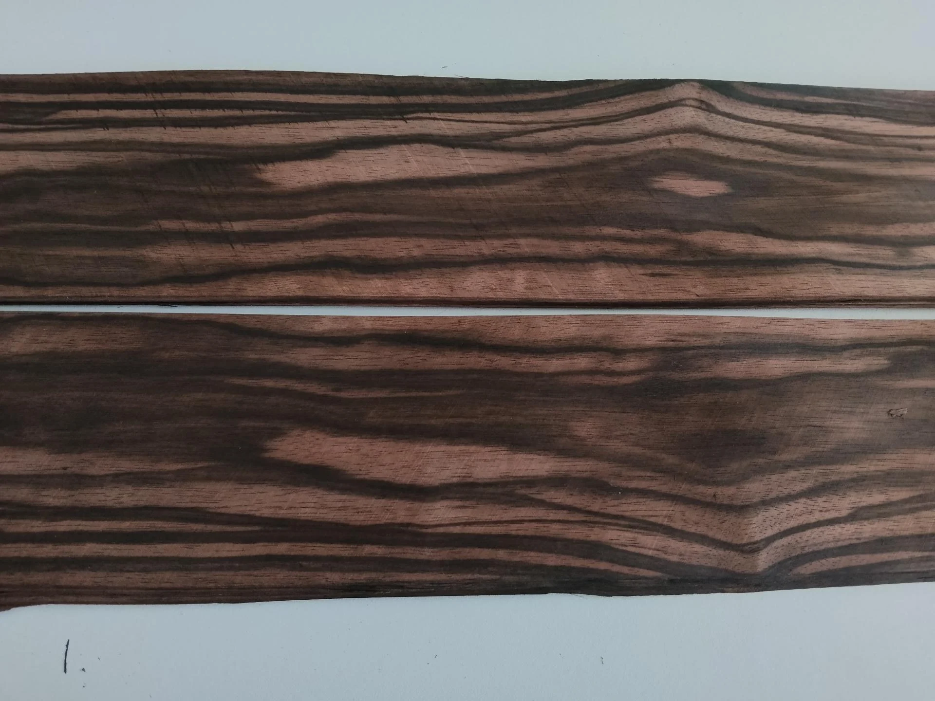 375 ebene de macassar feuille marqueterie 4