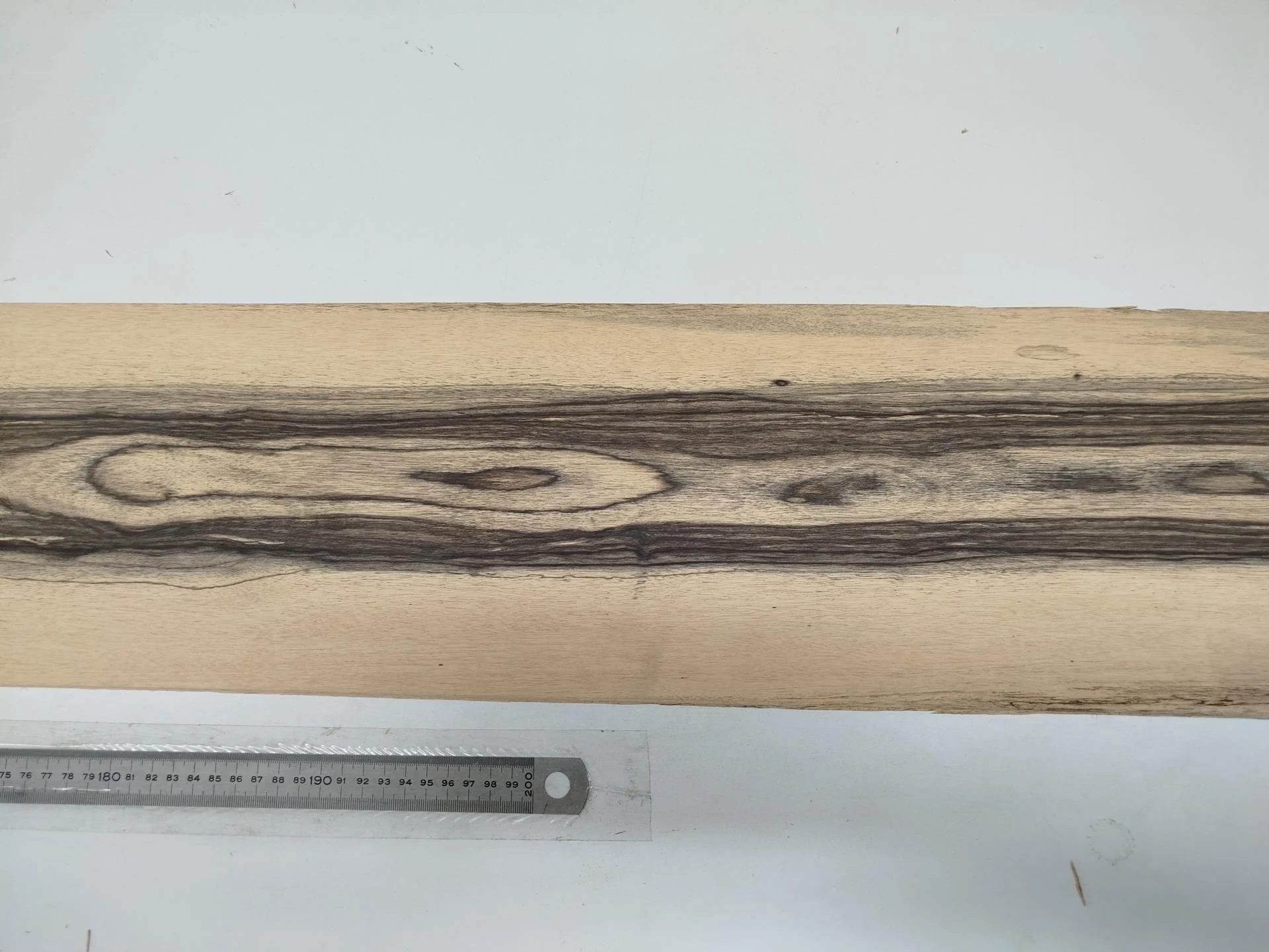 398 ebene blanc placage bois marqueterie lutherie 2