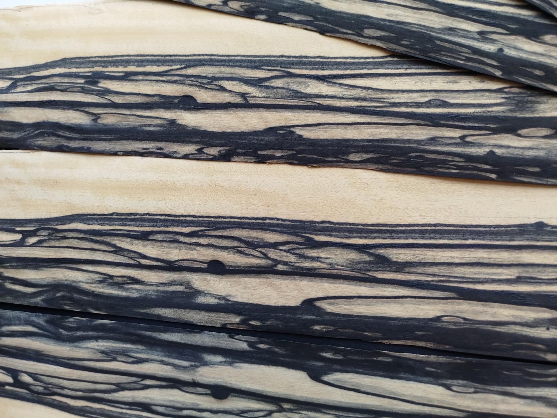 430 feuille de bois ebene blanc pour marqueterie 4